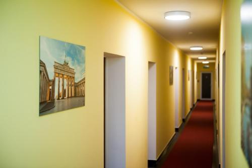 Aparthotel-christie Hotel 3*