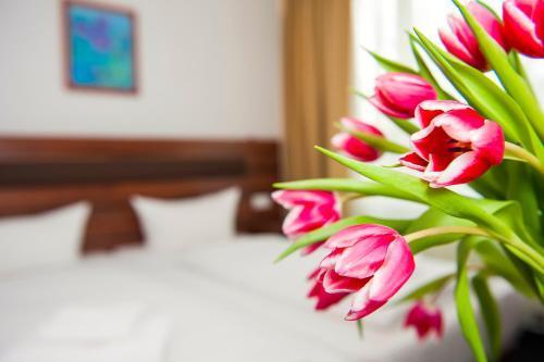 Hotel Aparthotel-christie 3*